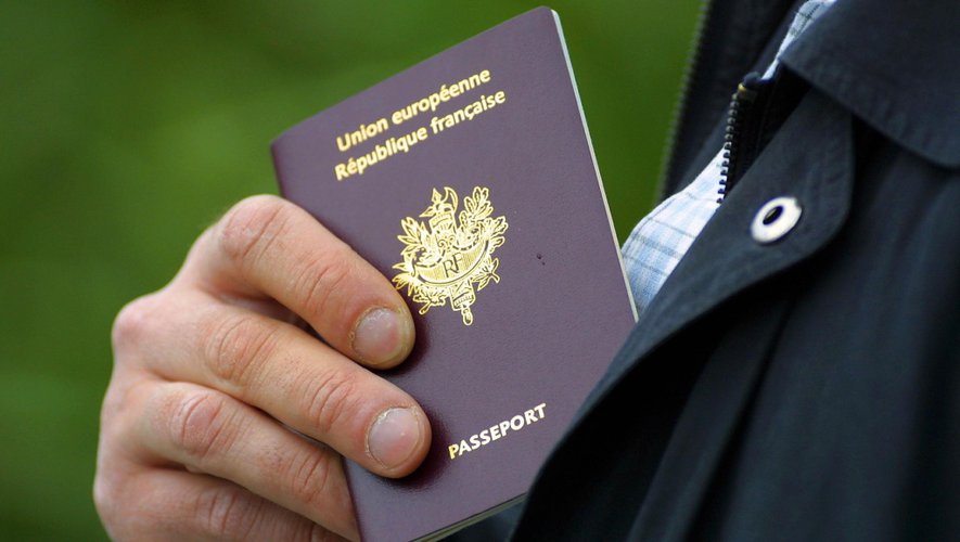 french diplomatic passport